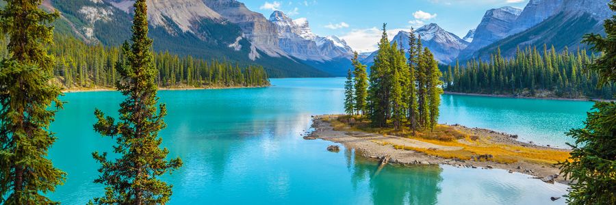 Rockies & Lakes Retreat